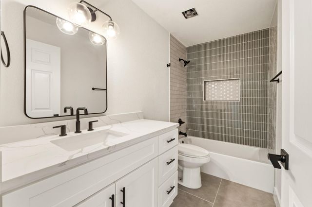 903 Potomac PATH, Austin, TX 78753