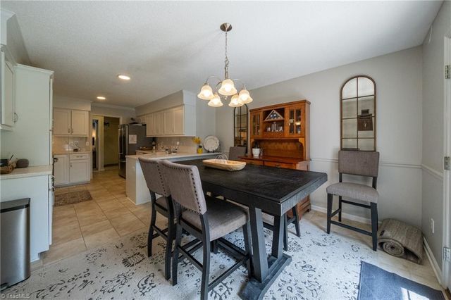 7060 ORCHARD PATH Drive, Clemmons, NC 27012
