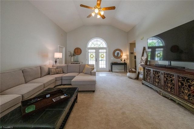 7060 ORCHARD PATH Drive, Clemmons, NC 27012