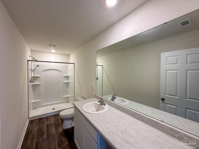 8727 Schooner Ln, Pensacola, FL 32507