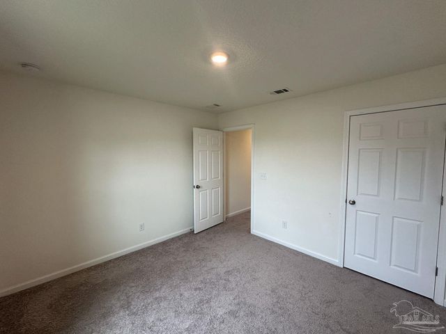 8727 Schooner Ln, Pensacola, FL 32507