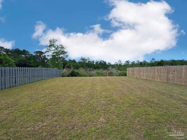 8727 Schooner Ln, Pensacola, FL 32507