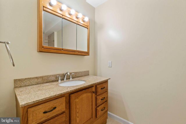 5011 ROLAND AVE, Baltimore, MD 21210