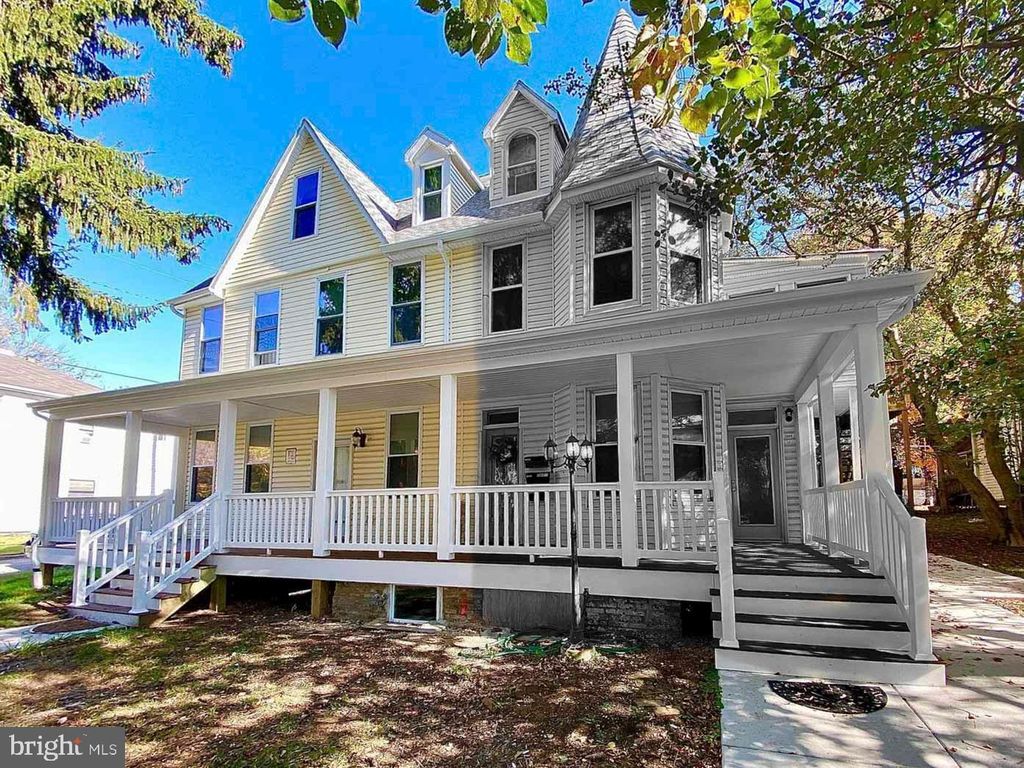 5011 ROLAND AVE, Baltimore, MD 21210