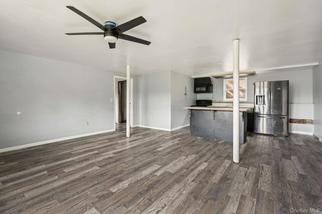 505 County Route 12, New Hampton, NY 10958