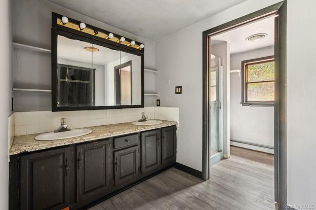 505 County Route 12, New Hampton, NY 10958