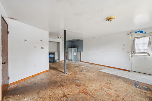 505 County Route 12, New Hampton, NY 10958