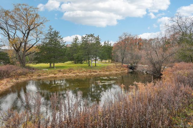 505 County Route 12, New Hampton, NY 10958