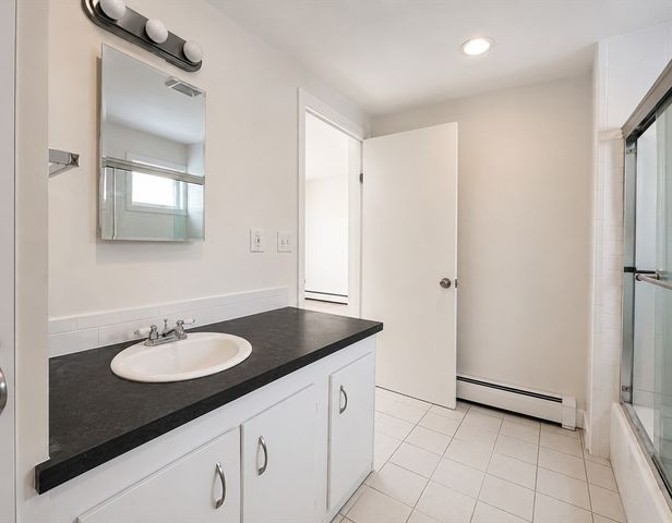 18 Appleton St 2A, Somerville, MA 02144