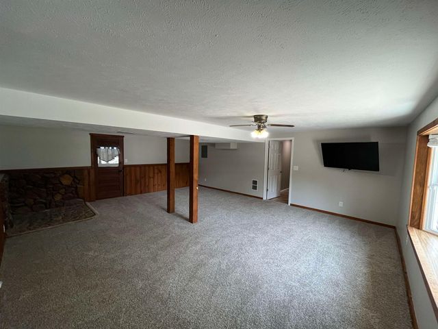 5845 N Leisure Road, Salina, KS 67401