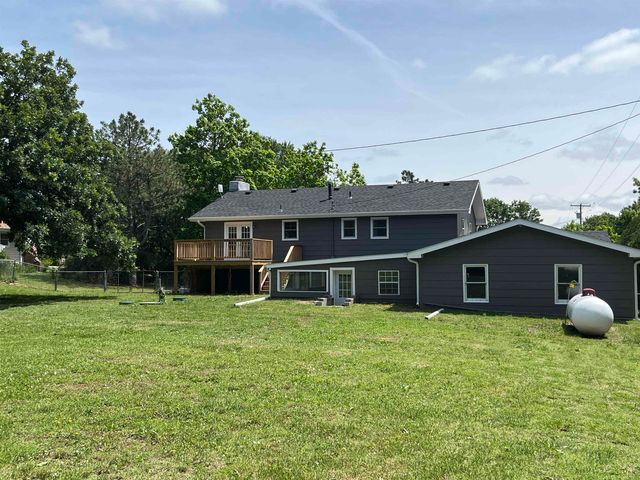 5845 N Leisure Road, Salina, KS 67401
