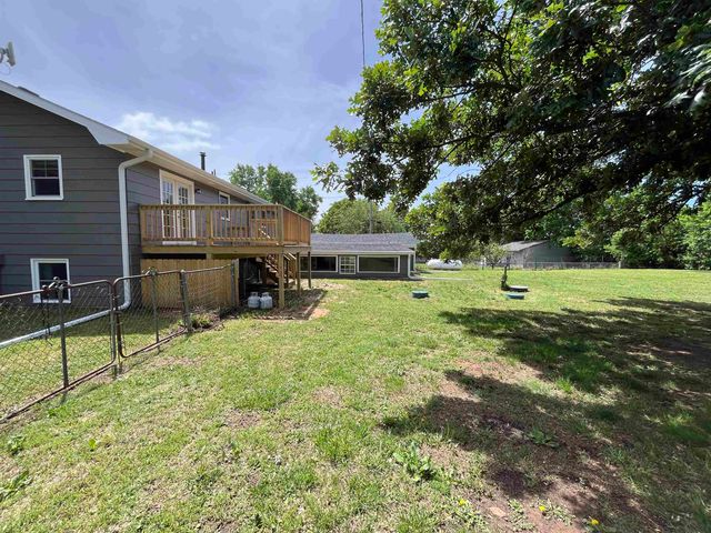 5845 N Leisure Road, Salina, KS 67401