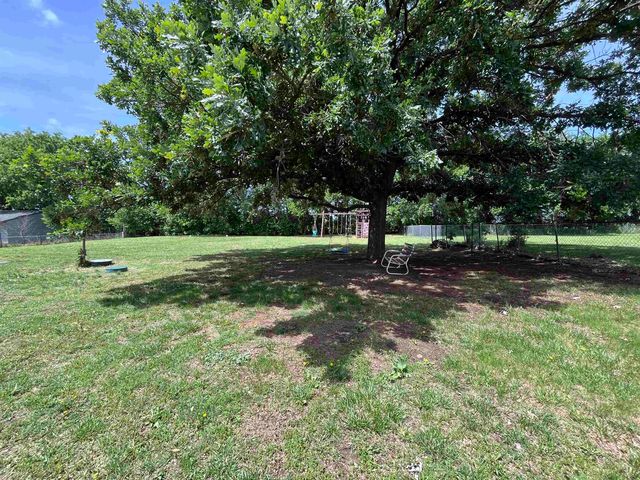 5845 N Leisure Road, Salina, KS 67401