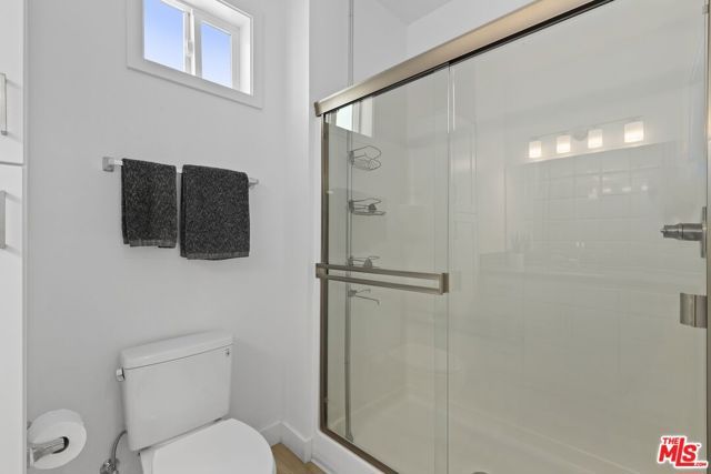 14665 W Sara Lane, Los Angeles, CA 91402