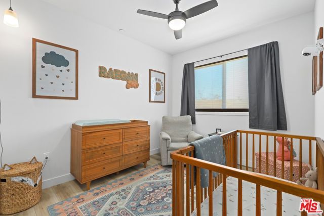 14665 W Sara Lane, Los Angeles, CA 91402