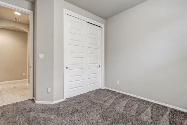 6305 Kestrel Drive NE, Rio Rancho, NM 87144