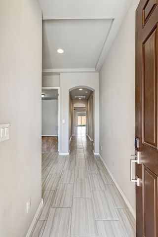 6305 Kestrel Drive NE, Rio Rancho, NM 87144
