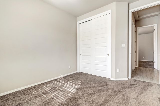 6305 Kestrel Drive NE, Rio Rancho, NM 87144