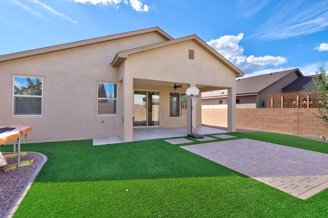 6305 Kestrel Drive NE, Rio Rancho, NM 87144