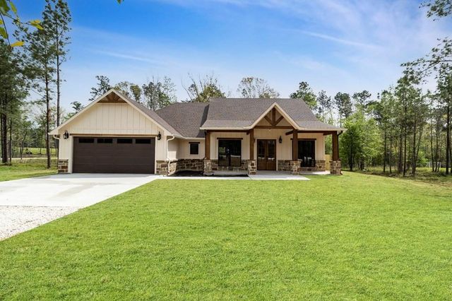 139 Bonfire Bend, Livingston, TX 77351
