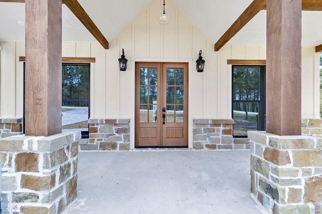 139 Bonfire Bend, Livingston, TX 77351