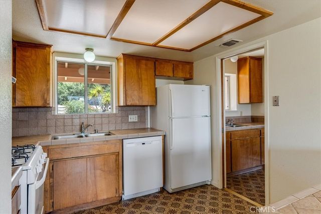 1244 Bayview Heights, Los Osos, CA 93402