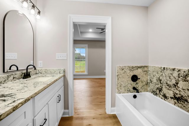 1429 W 7th St., Hattiesburg, MS 39401