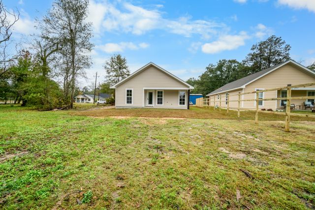 1429 W 7th St., Hattiesburg, MS 39401