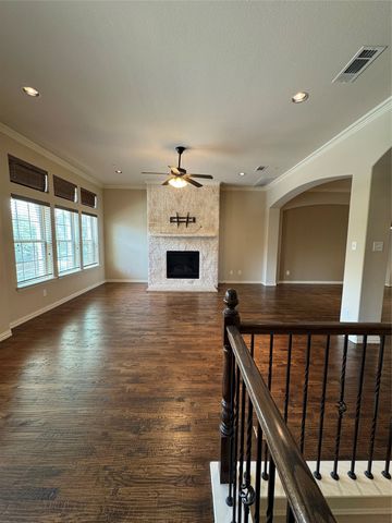 6464 Naples Drive, Irving, TX 75039