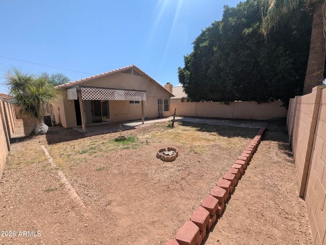 1094 W HEATHER Avenue, Gilbert, AZ 85233