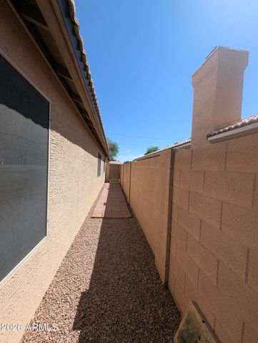 1094 W HEATHER Avenue, Gilbert, AZ 85233