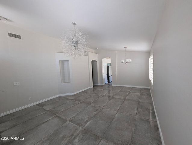 1094 W HEATHER Avenue, Gilbert, AZ 85233