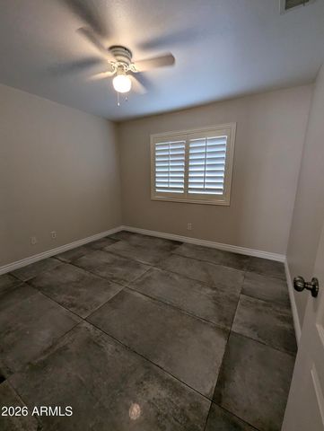 1094 W HEATHER Avenue, Gilbert, AZ 85233