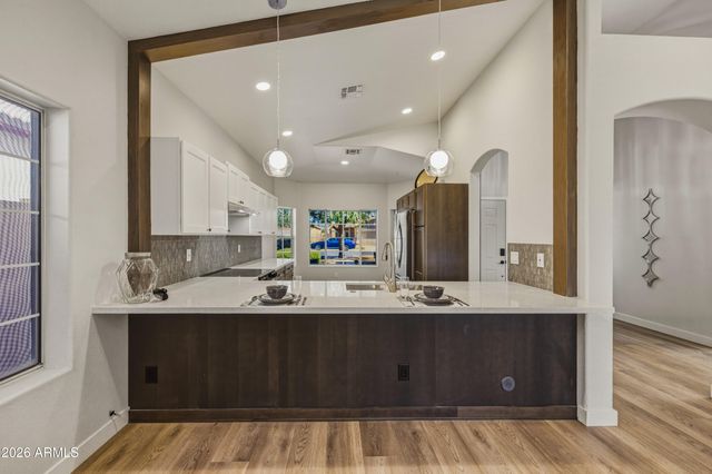 2907 E NISBET Court, Phoenix, AZ 85032