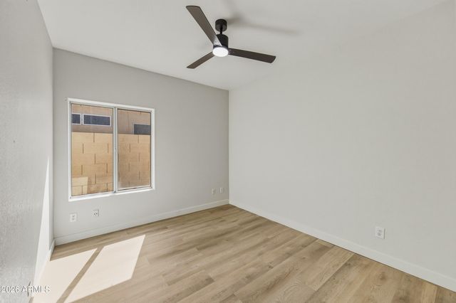 2907 E NISBET Court, Phoenix, AZ 85032