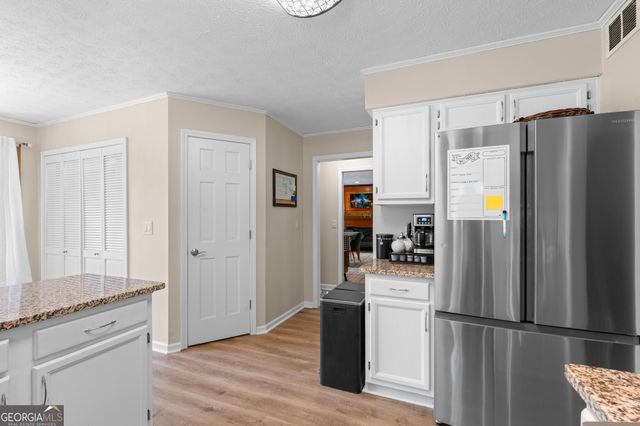 120 Creekwood Trail, Fayetteville, GA 30214