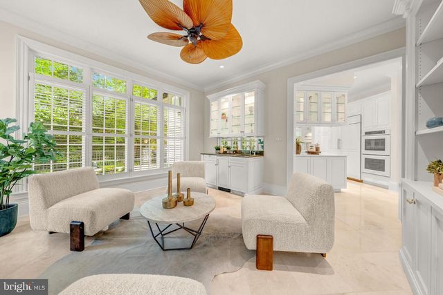 4910 LITTLE FALLS RD, Arlington, VA 22207
