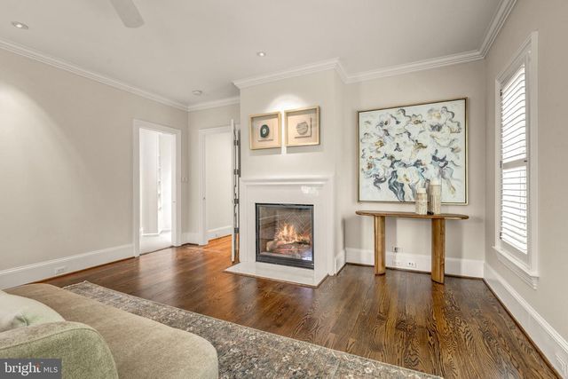 4910 LITTLE FALLS RD, Arlington, VA 22207