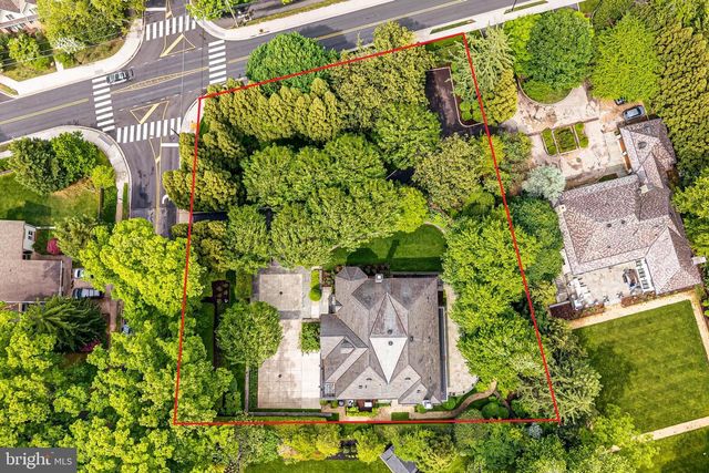 4910 LITTLE FALLS RD, Arlington, VA 22207