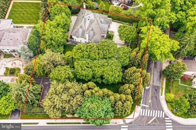 4910 LITTLE FALLS RD, Arlington, VA 22207