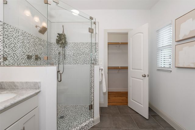 5703 Mercedes Avenue, Dallas, TX 75206