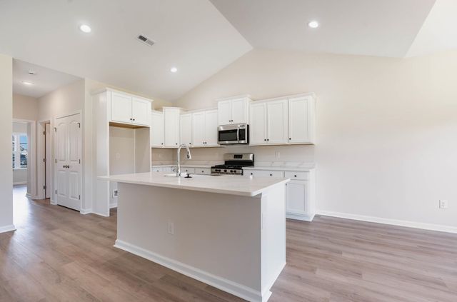 199 Stillbrook Dr., Longs, SC 29568