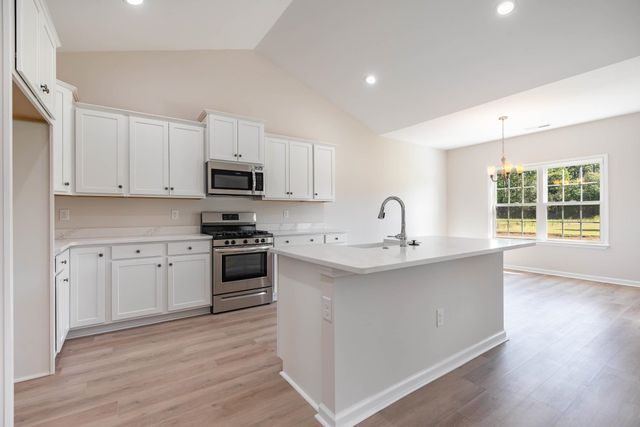 199 Stillbrook Dr., Longs, SC 29568