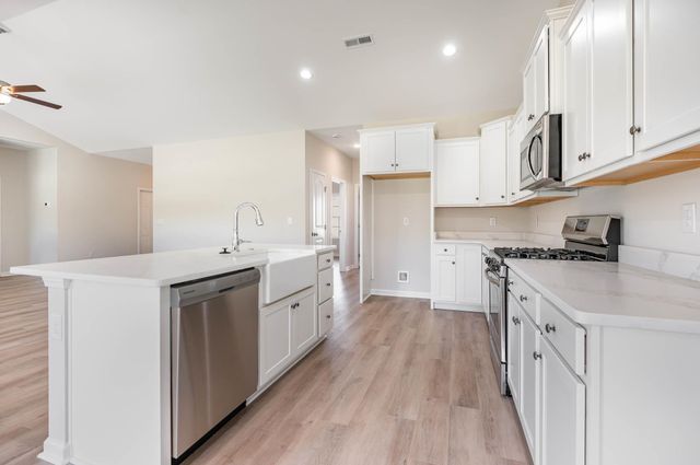 199 Stillbrook Dr., Longs, SC 29568