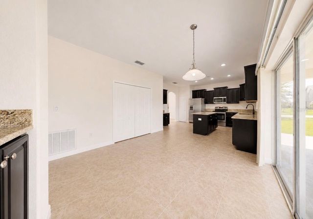 125 ORANGE MILL AVENUE, Ruskin, FL 33570