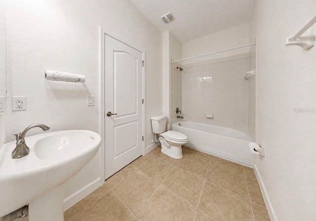 125 ORANGE MILL AVENUE, Ruskin, FL 33570