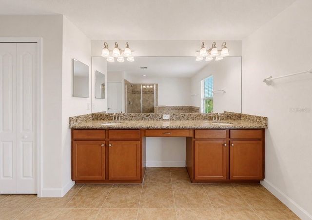 125 ORANGE MILL AVENUE, Ruskin, FL 33570