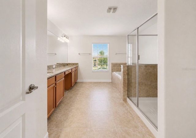 125 ORANGE MILL AVENUE, Ruskin, FL 33570