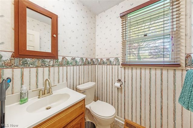 25924 Melibee Drive, Westlake, OH 44145