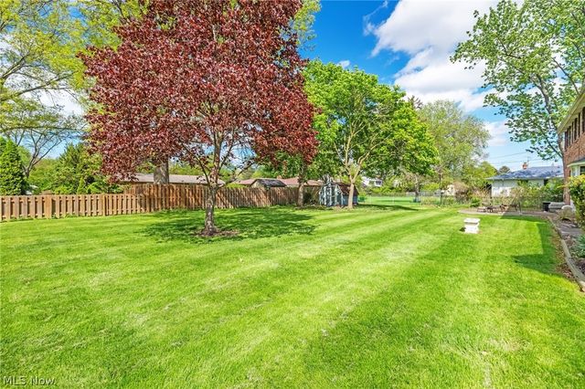 25924 Melibee Drive, Westlake, OH 44145